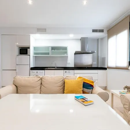 Behouse Reyes Catolicos Seville